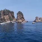 Maui *
